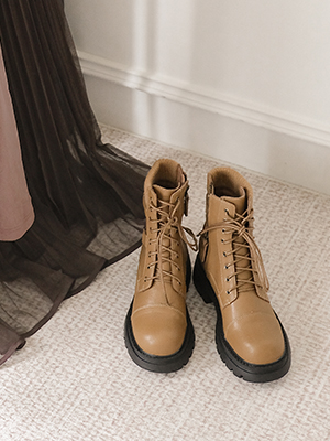 【韓國空運】牛皮綁帶騎士靴 建議大半號拿